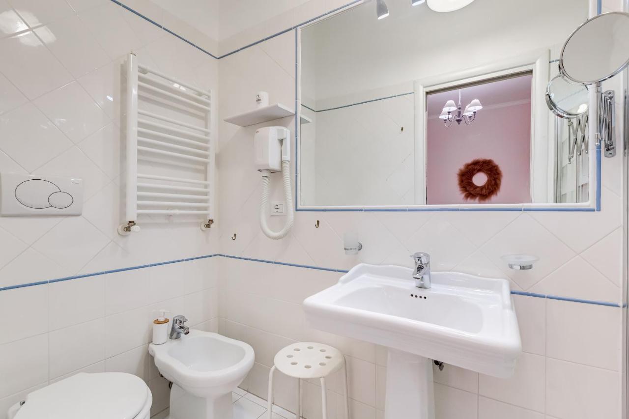 Trevi Fountain Modern Apartment 로마 외부 사진