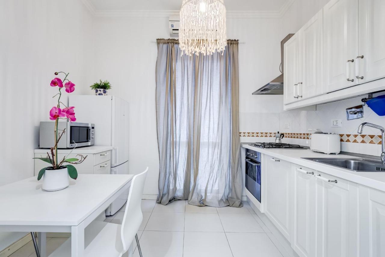 Trevi Fountain Modern Apartment 로마 외부 사진